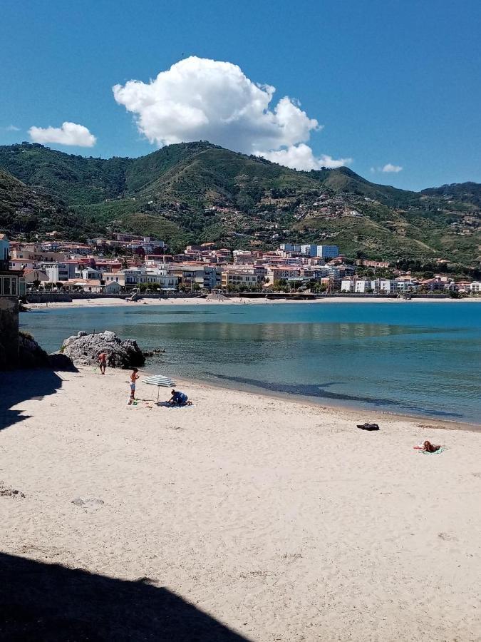 La Casetta Sul Mare Di Cefalù Kültér fotó